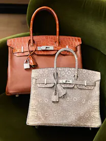 Pre-Owned Handbags